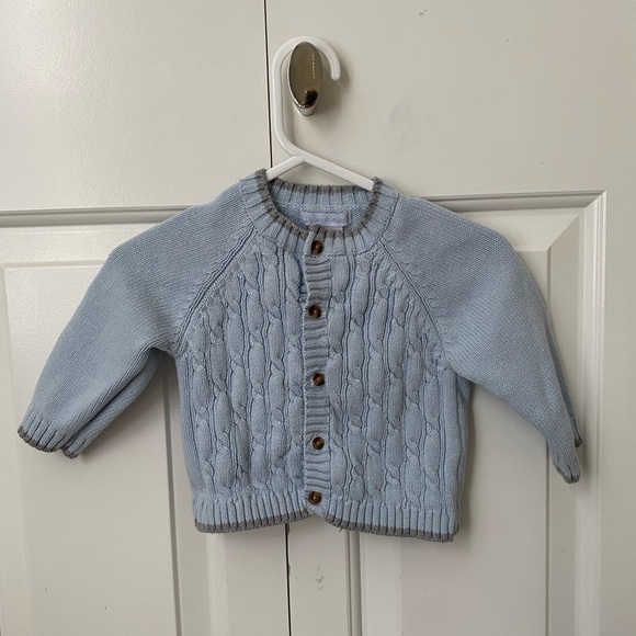 Sweater Set 💛2 for 10💛 - Picture 2 of 2